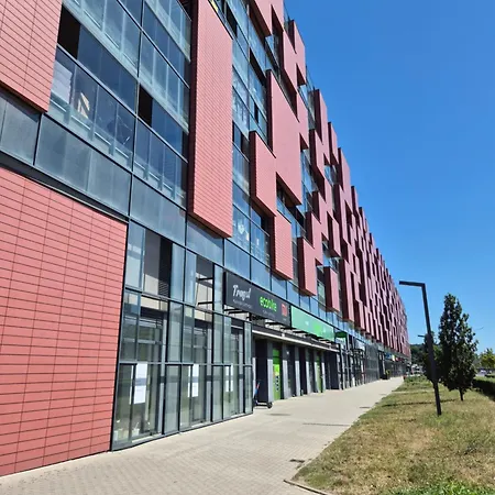 Spot - 70m2 Modern Apartment, Free Parking, Near Magnolia And Center * 브로츠와프